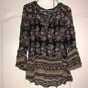 American Eagle Floral Blouse